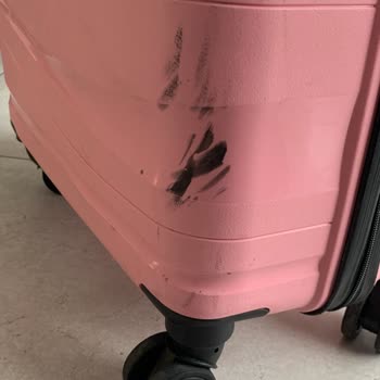 Ajet Uçuşunda Bagajım Hasar Gördü Ve Geç Teslim Edildi