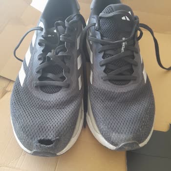 Adidas Spor Ayakkabının Kısa Sürede Yırtılması Ve Değişim Talebimin Reddedilmesi