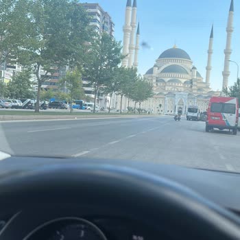 Ray Sigorta'dan Ön Cam Hasarı İçin Red Yanıtı