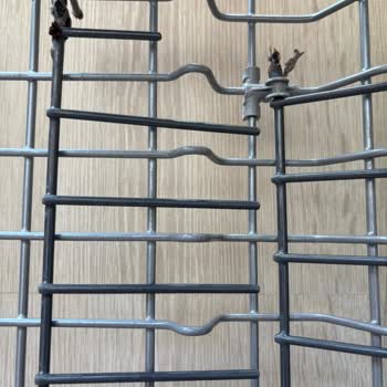 Bulaşık Makinesi Sepetindeki Metal Parçaların Paslanması Ve Sağlık Riski