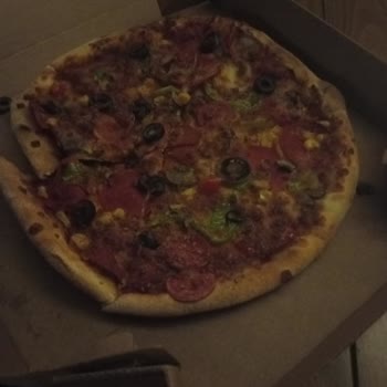 Alaçatı Domino's Pizza'dan Sürekli Soğuk Ve Eksik Siparişler