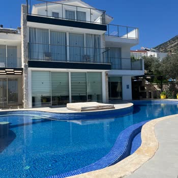 Solmar Villas Görüntü Olarak İnsanları Cezbedip İnsanların Sağlığıyla Oynuyorsunuz!