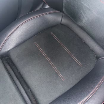 Pahalı Oto Yıkamada Beklenmeyen Özensizlik Ve Eksik Temizlik