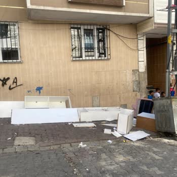 Çöp Konteyneri Nedeniyle Yaşam Alanında Sorun