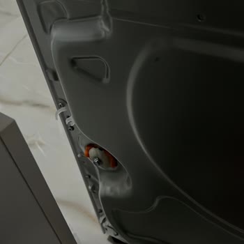 Arızalı Çamaşır Makinesi Ve Yetersiz Servis Deneyimi