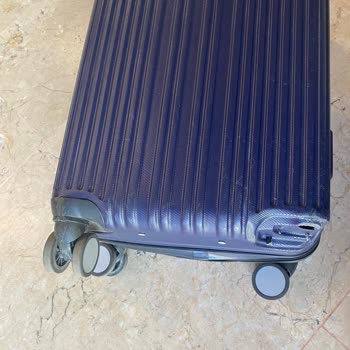 Aldığım Valizlerin Kısa Sürede Bozulması Ve İlgisiz Müşteri Hizmetleri