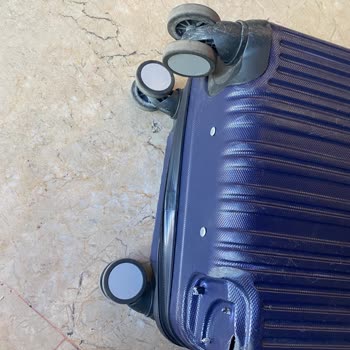 Aldığım Valizlerin Kısa Sürede Bozulması Ve İlgisiz Müşteri Hizmetleri