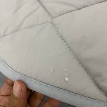 Taç Uyku Setinde Kısa Sürede Tüylenme Ve Dikiş Sorunu