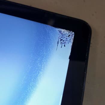 Servis Sorunu: Aynı Cihazda Sürekli Arıza Ve Haksız Ekran Ücreti