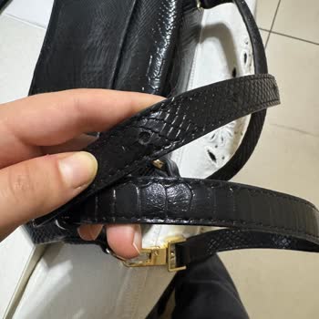 Onarılan Çanta Orijinalinden Kötü Ve Kullanılamaz Halde Teslim Edildi
