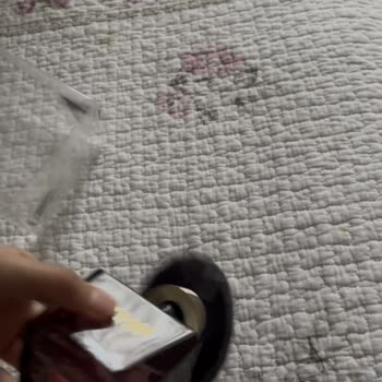 Pink Parfüm Kusurlu Ürün