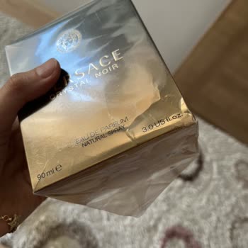 Pink Parfüm Kusurlu Ürün