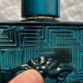 Pink Parfüm Kusurlu Ürün