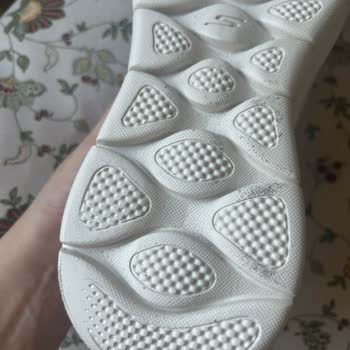 Skechers Ayakkabının 3 Haftada Dağılması Ve İnceleme Sonucunun Reddedilmesi