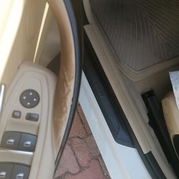 BMW 320d İç Kapı Kolu Erimesi Ve Mağduriyet