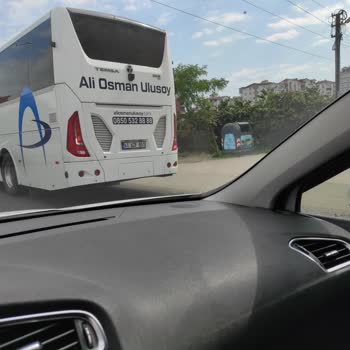 Otobüs Şoförünün Tehlikeli Sürüşü Ve Denetim Eksikliği