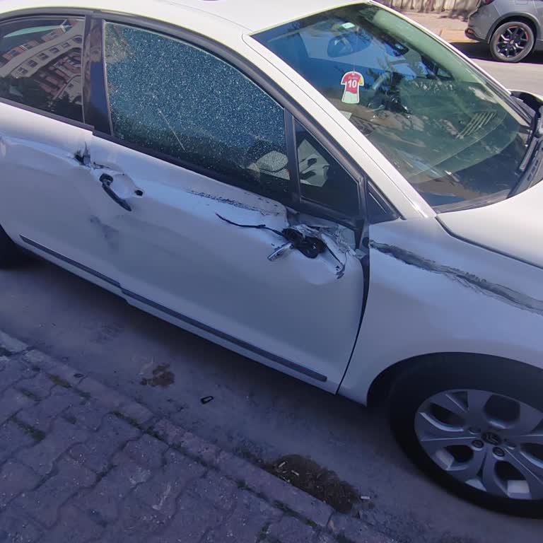 Kazadan Sonra Parça Temin Edilemediği İçin Aracım Haftalardır Serviste Bekliyor