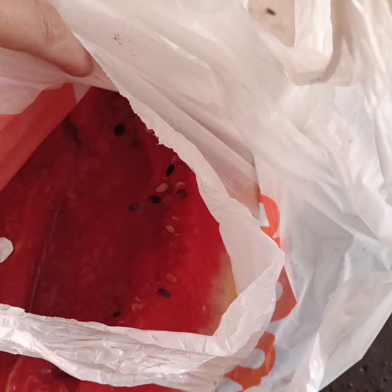 Migros Hemen’den Bozuk Karpuz Ve Yetersiz Müşteri Hizmeti