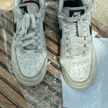 Kısa Sürede Açılan Nike Ayakkabıya Olumsuz İnceleme Yanıtı