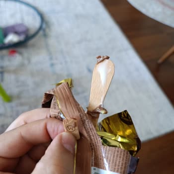 Magnum Bademli Dondurmada Tahta Parçası: Dişim Kırıldı, Firma Duyarsız Kaldı