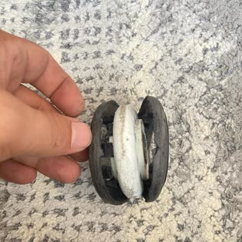 Scooter Arka Tekerleği Kısa Sürede Yarıldı, Yedek Parça Bulunamıyor