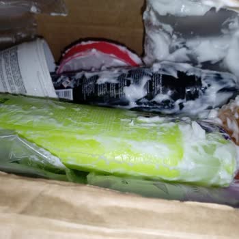 Bee Beauty Saç Maskesi Kargoda Akmış Paketleme Yetersiz