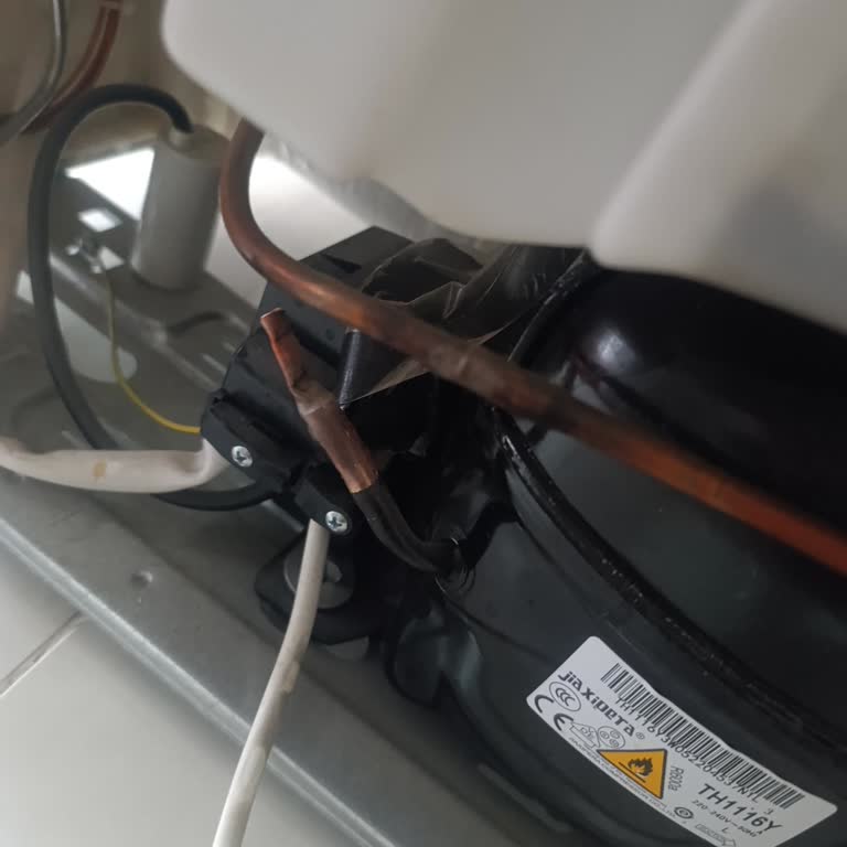 Servis, Sağlam Parça Kırıp Yüksek Değişim Ücreti İstedi Mağdur Oldum