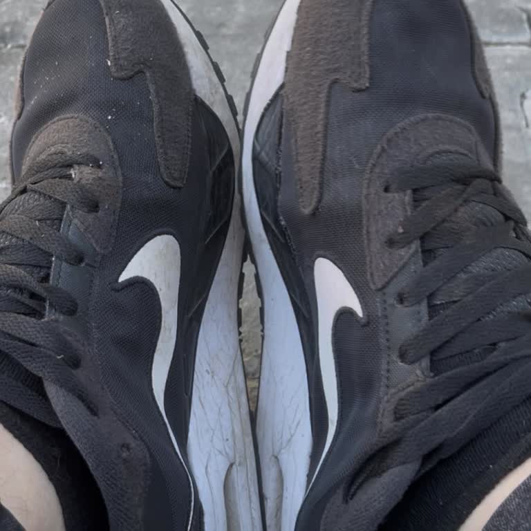 Satın Aldığım Ayakkabıda Yırtılma Ve Yetersiz Müşteri Hizmeti