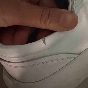 Hakiki Deri Ayakkabı Kısa Sürede Çatladı İade Reddedildi