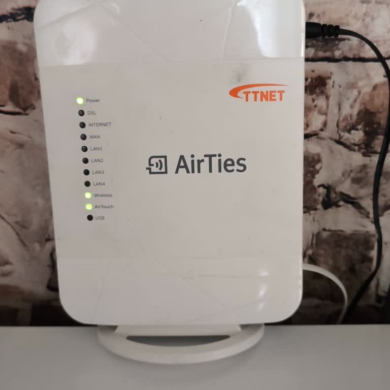 İnternet Yok, Mağduriyet Bitmiyor: Sürekli Oyalama Ve Cevapsızlık