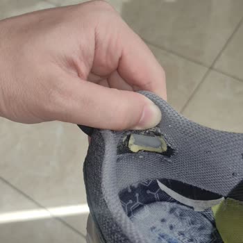 Markalab Az Kullanımla Hızla Yıpranan Skechers Ayakkabılar Hayal Kırıklığı Yarattı