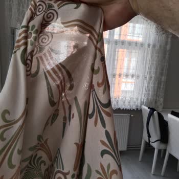 Aldığım Nevresim Takımı Lekeli Ve Kalitesiz Çıktı, İletişim Sağlanmadı