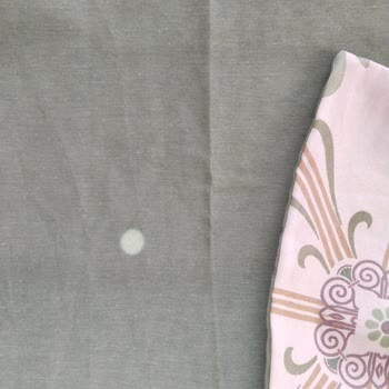 Aldığım Nevresim Takımı Lekeli Ve Kalitesiz Çıktı, İletişim Sağlanmadı