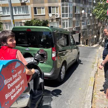 Domino's Moto Kurye Aracımıza Çarpıp Kaçtı, Şube Sorumluluk Almadı