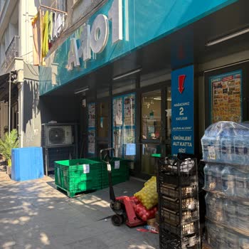 A101 Mağaza Çalışanının Elektrikli Scooter İle Girişe İzin Vermemesi Ve Tutumu