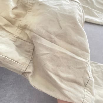 LCW Siyah Mayo Tüm Eşyalarıma Renk Bulaştırdı