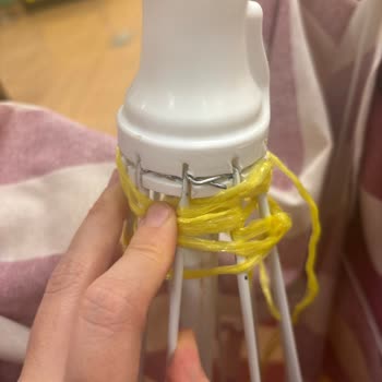 Kumaş Plaj Şemsiyesi 1 Gün İçinde Kırıldı, Mağaza Yardımcı Olmadı