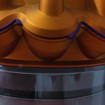 Dyson V15 Süpürgede Kısa Sürede Deformasyon Ve Yetersiz Müşteri Hizmeti