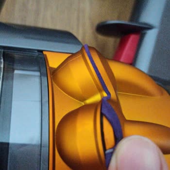 Dyson V15 Süpürgede Kısa Sürede Deformasyon Ve Yetersiz Müşteri Hizmeti