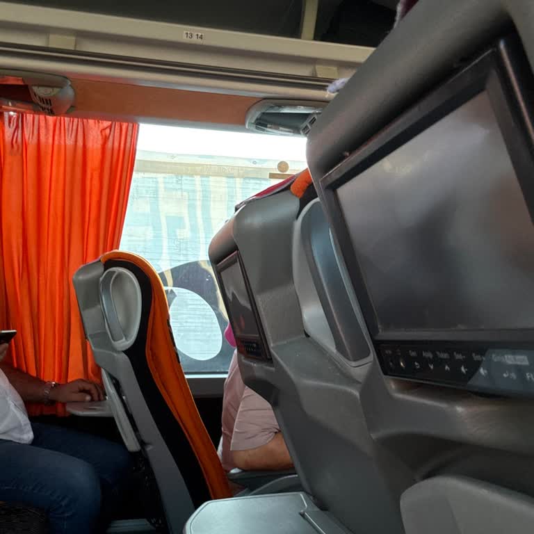 Beklenenden Uzun Yolculuk Ve Otobüs Konforunda Hayal Kırıklığı