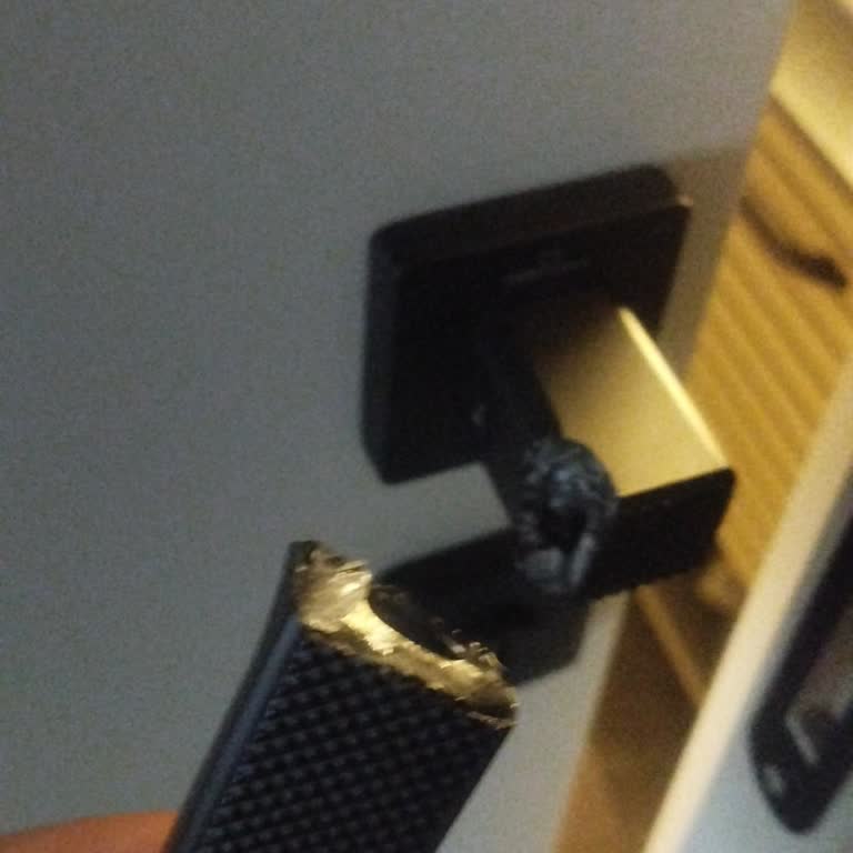 Kısa Sürede Kırılan Kapı Kolu Ve Yedek Parça Sorunu