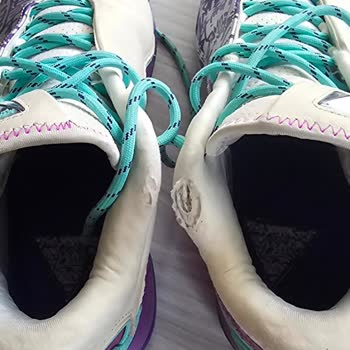 Nike'tan Aldığım LeBron22 Ayakkabıda Erken Yırtılma Ve İlgisiz Servis