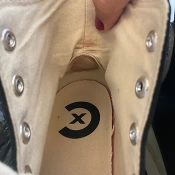 SuperStep'ten Alınan Converse Ayakkabıda Kalıp Sorunu Ve Mağduriyet