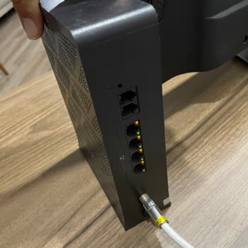 Sürekli Kesilen İnternet, Çözülmeyen Sorun Ve Yanıltıcı Destek