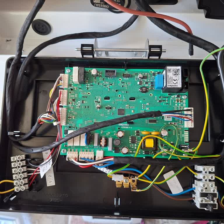 Küçük Bir Arıza İçin Yüksek Ücret Ve Gereksiz Parça Değişimiyle Karşılaştım