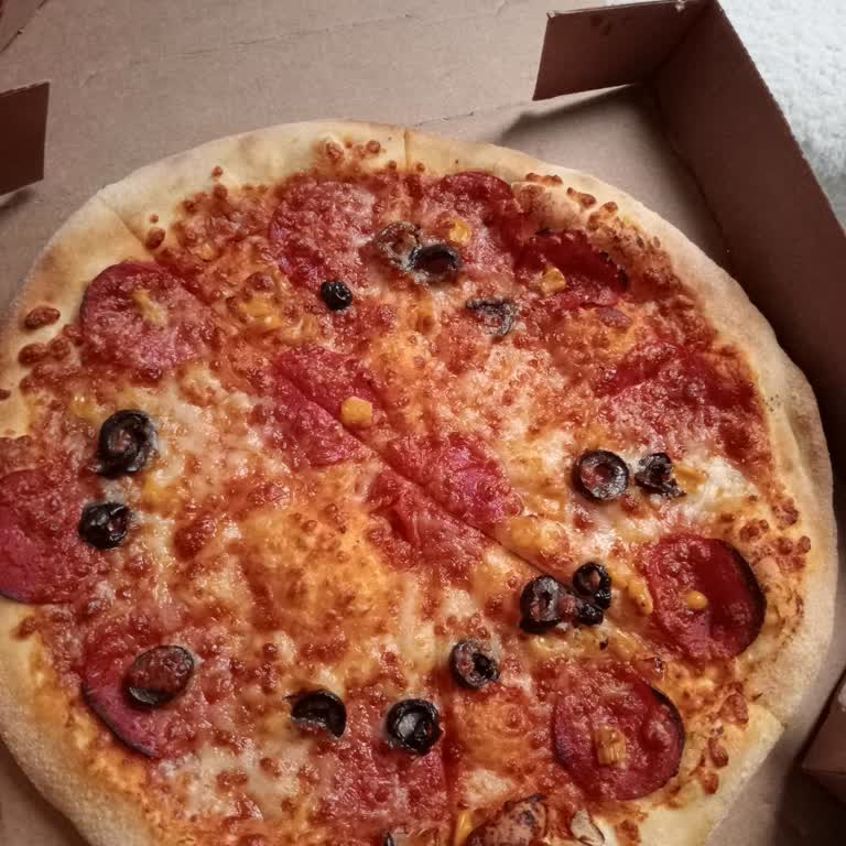 Geç Gelen Ve Kalitesiz Pizza Deneyimi