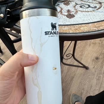 Stanley Termosun Sıcak İçeceği Dökülerek Yanıma Sebep Olması!