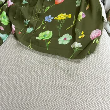 Aldığım Elbiseler Keten Değil, Kusurlu Ve İade Süreci Sorunlu