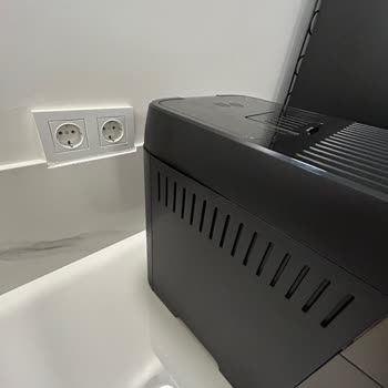 Açılış Öncesi Kusurlu Kahve Makinesi Ve Yetersiz Destek