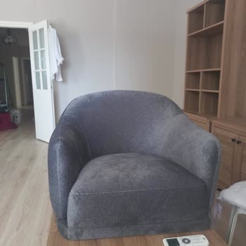 Teslim Edilen Mobilyalarda Eksik Ve Kusurlu Parçalar, Geciken Tamamlamalar